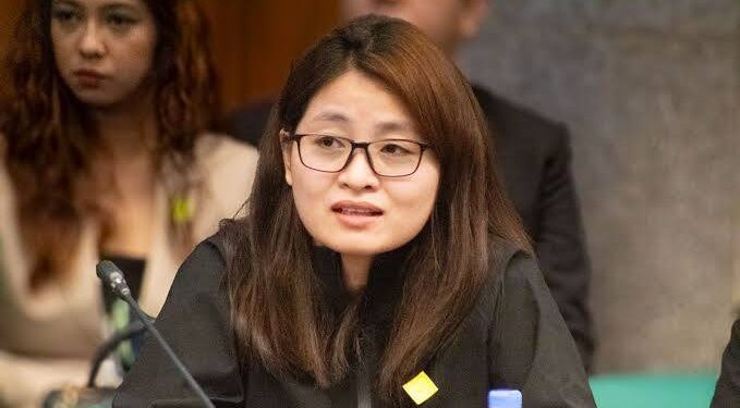 Chinese Woman Who Faked Nationality To Become Philippines Mayor Jailed For Trafficking