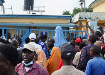 Security Forces Fire on Protesters in Minna Over Deaths of 37 Suspected Miners in NSCDC Custody