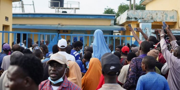 Security Forces Fire on Protesters in Minna Over Deaths of 37 Suspected Miners in NSCDC Custody