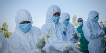 FG Prioritises Health Workers’ Welfare as NCDC Traces 53 Ebola Contacts