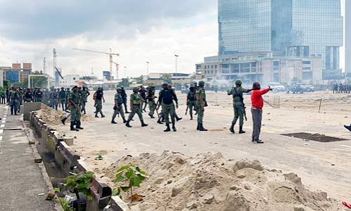 Police Teargas #EndSARS Memorial at Lekki Tollgate, Disperse Gubernatorial Candidates, Mourners